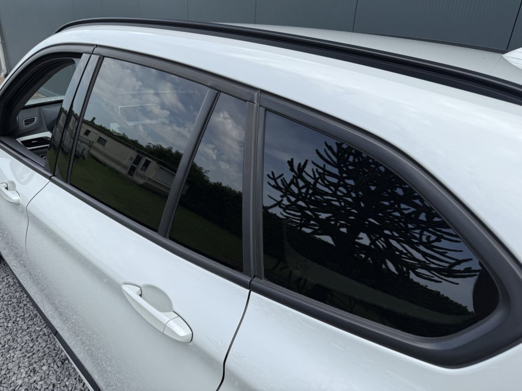 BMW X1 s-drive18i 140pk high executive