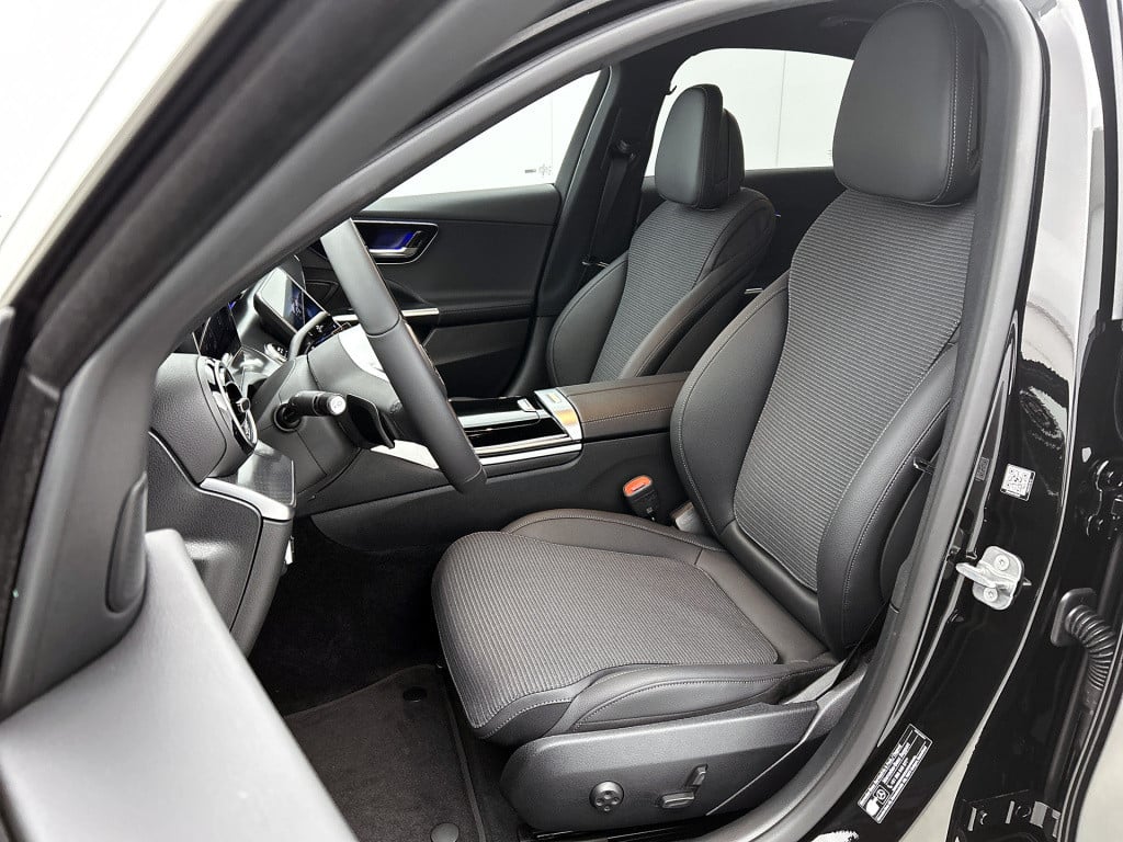 Mercedes-Benz C-Klasse 300 e business solution | trekhaak | spiegelpakket |
