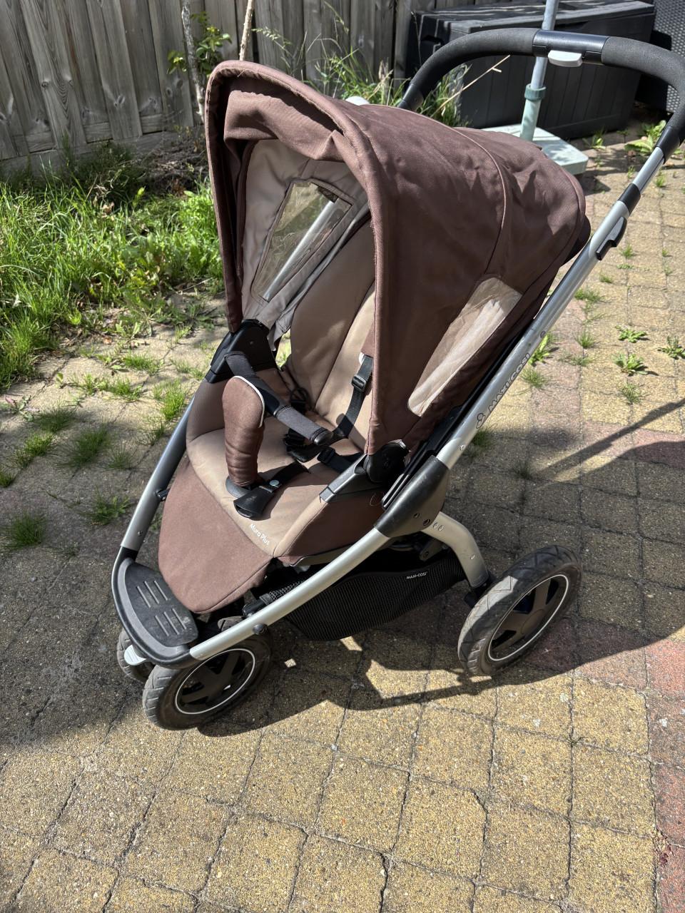 Maxi-Cosi Mura Plus 3 kinderwagen nieuwe duwstang- Bruin