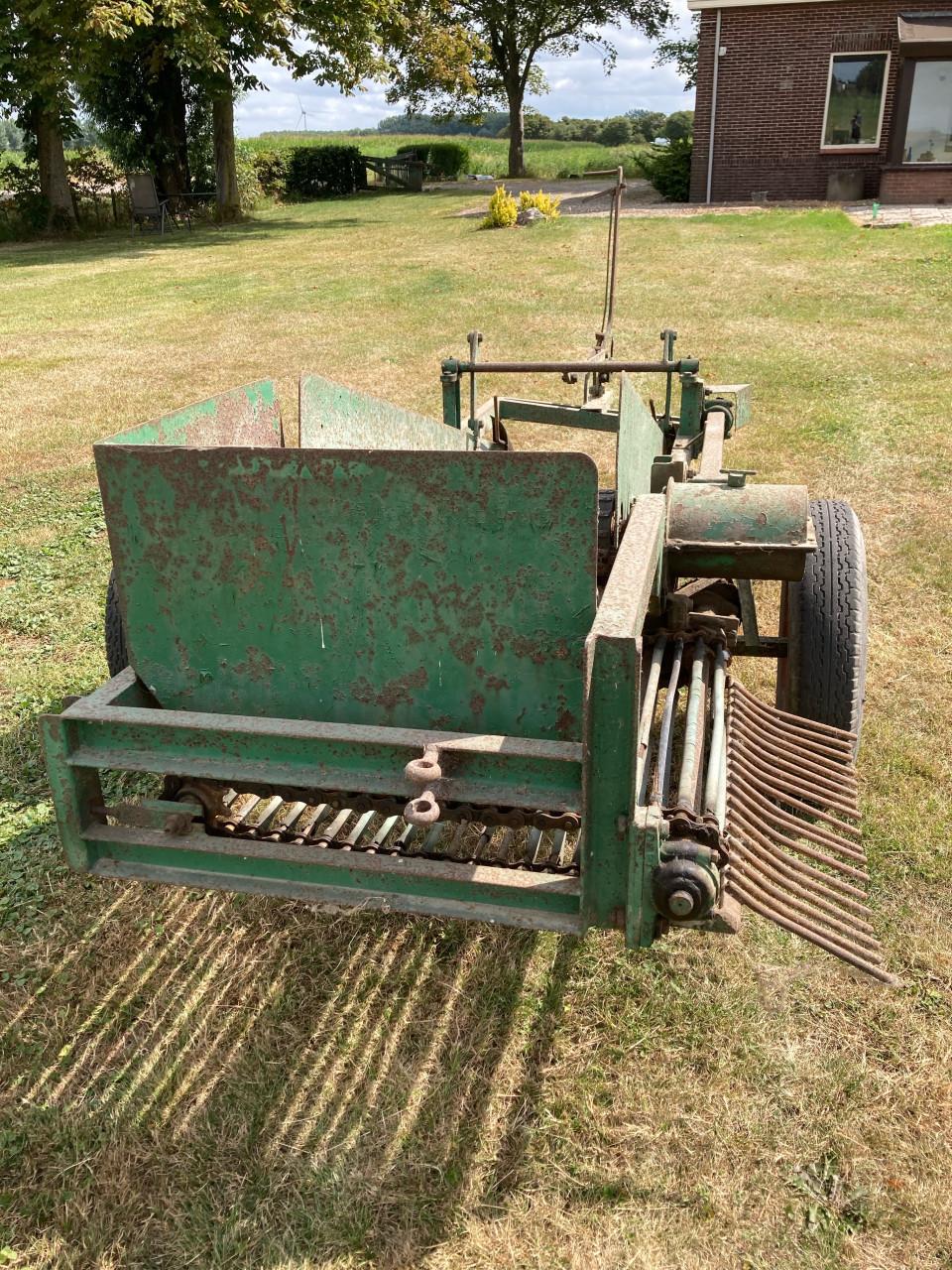 Oude BAV voorraadrooier