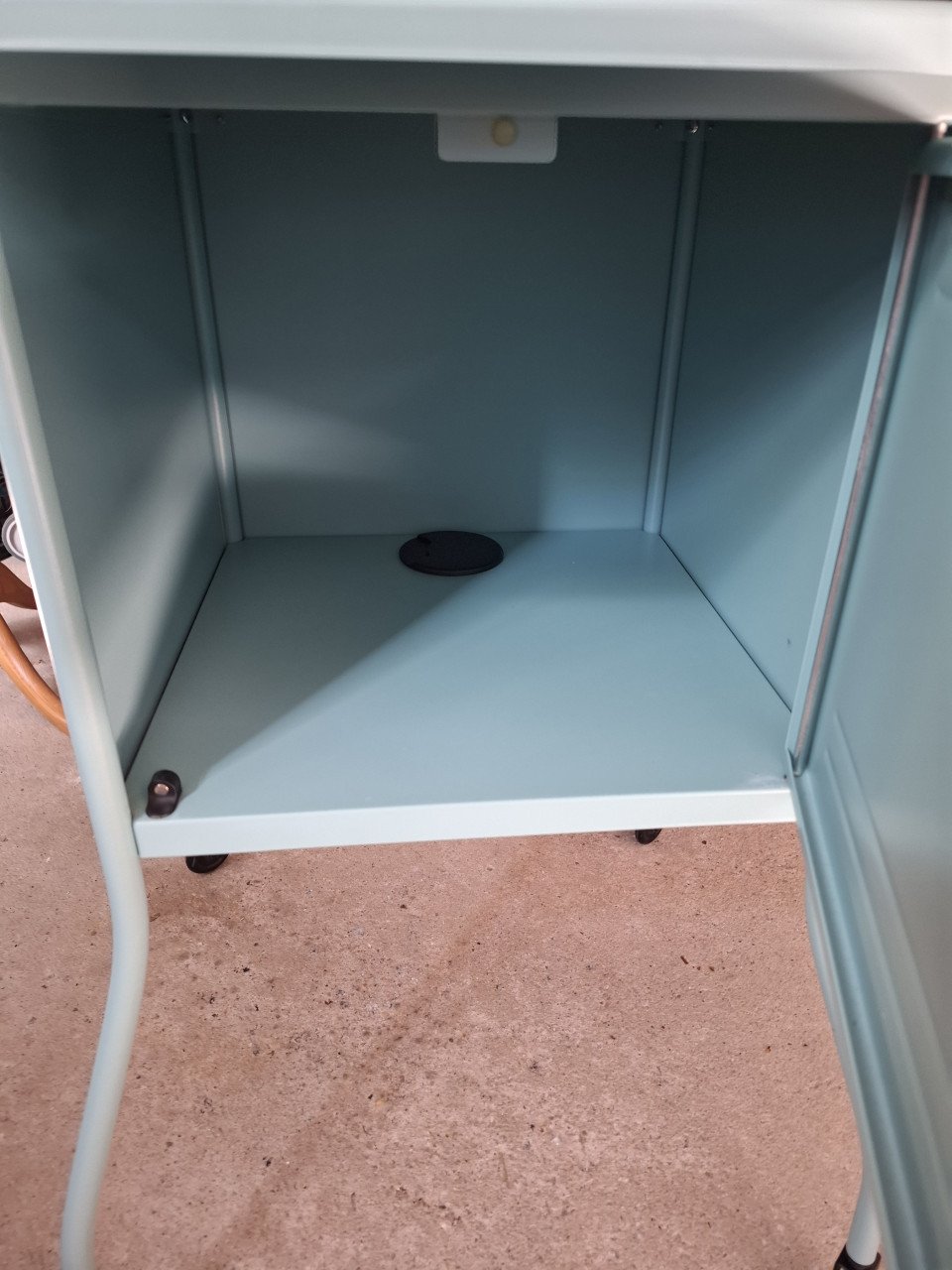 2 nachtkastjes ikea