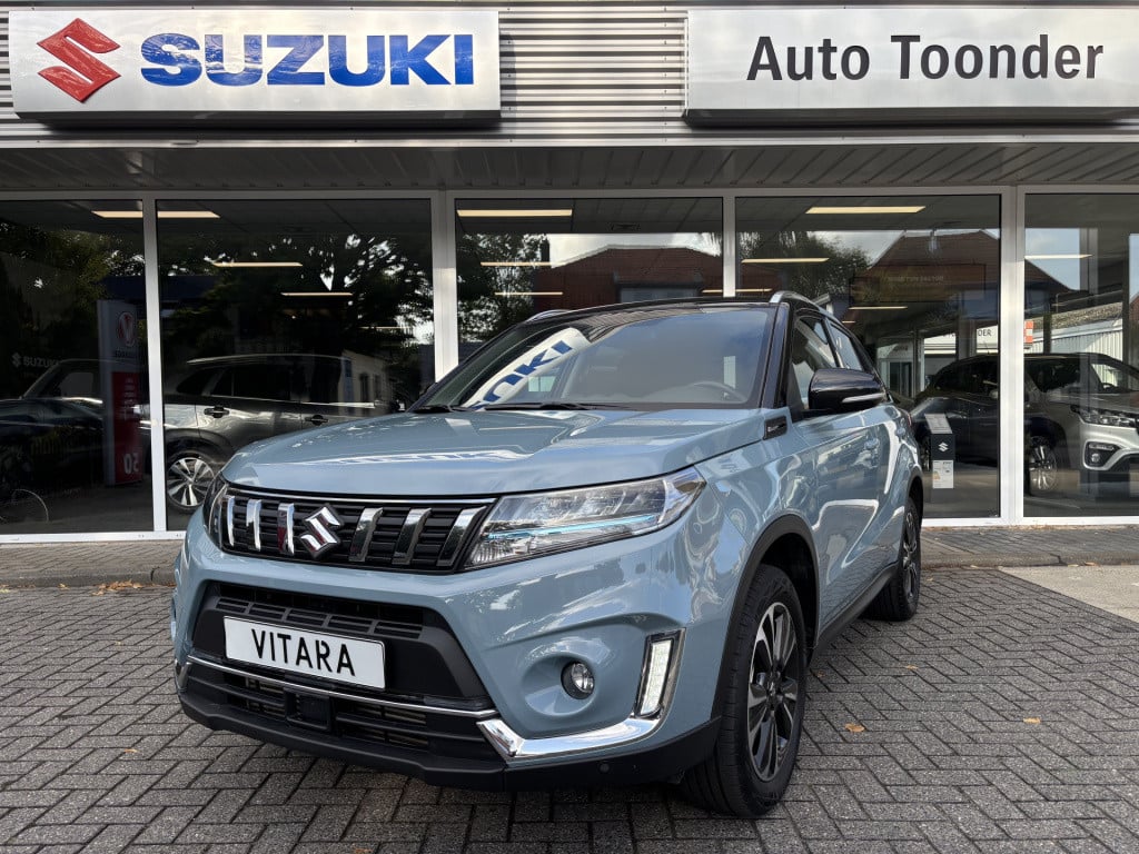 Suzuki Vitara 1.4 boosterjet style smart hybrid