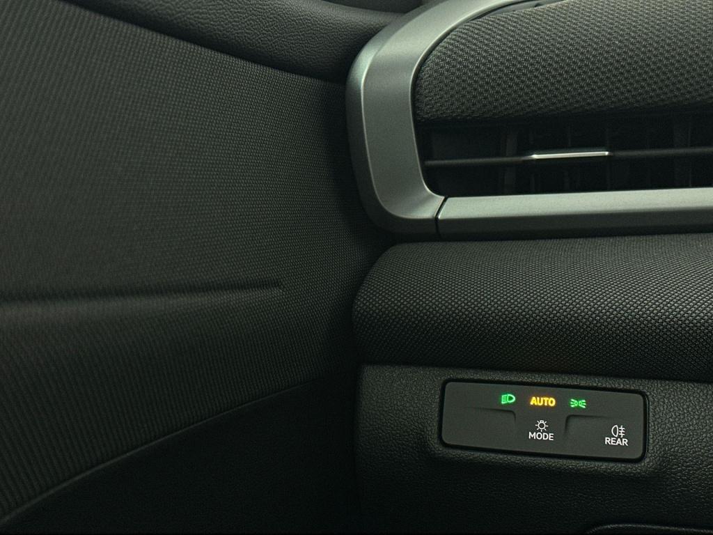 Volkswagen T-roc 1.5 etsi limited edition