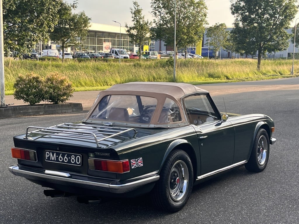 Triumph TR6 soft top