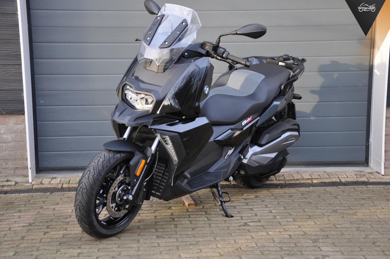BMW C 400 X 7500 km!