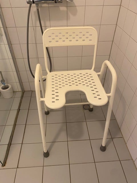Douchestoel
