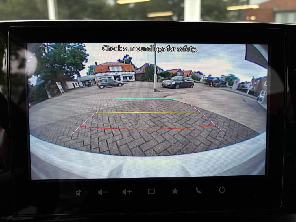 Suzuki Swift 1.2 style smart hybrid