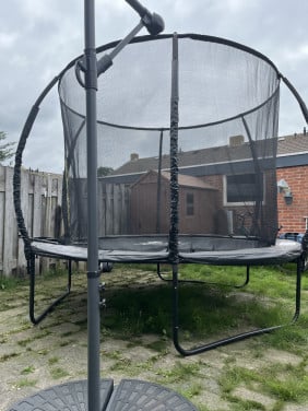 Trampoline
