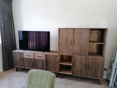 Dressoir en hoge kast