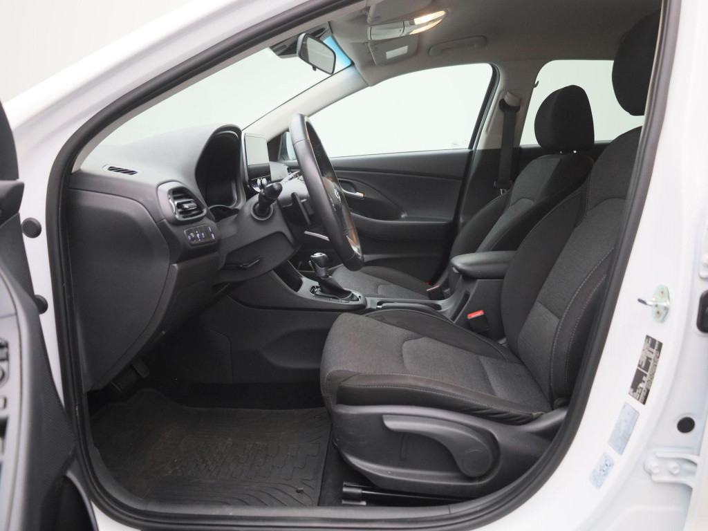 Hyundai I 30 wagon 1.5 t-gdi techno | navigatie | apple carplay / android a