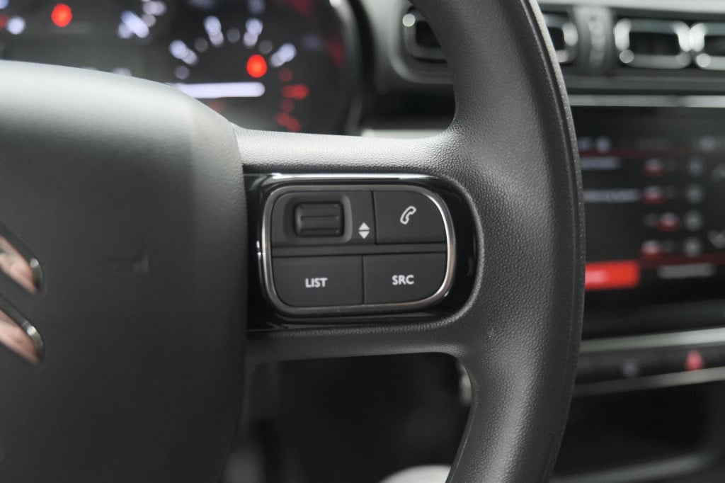 Citroen C3 puretech 110 eat6 max | apple carplay | parkeersensoren | 16 inc