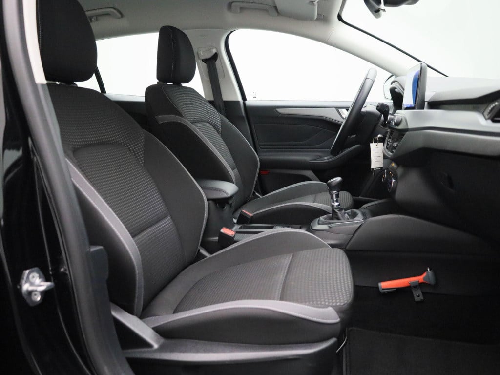 Ford Focus wagon 1.0 ecoboost hybrid connected | navigatie | cruise control