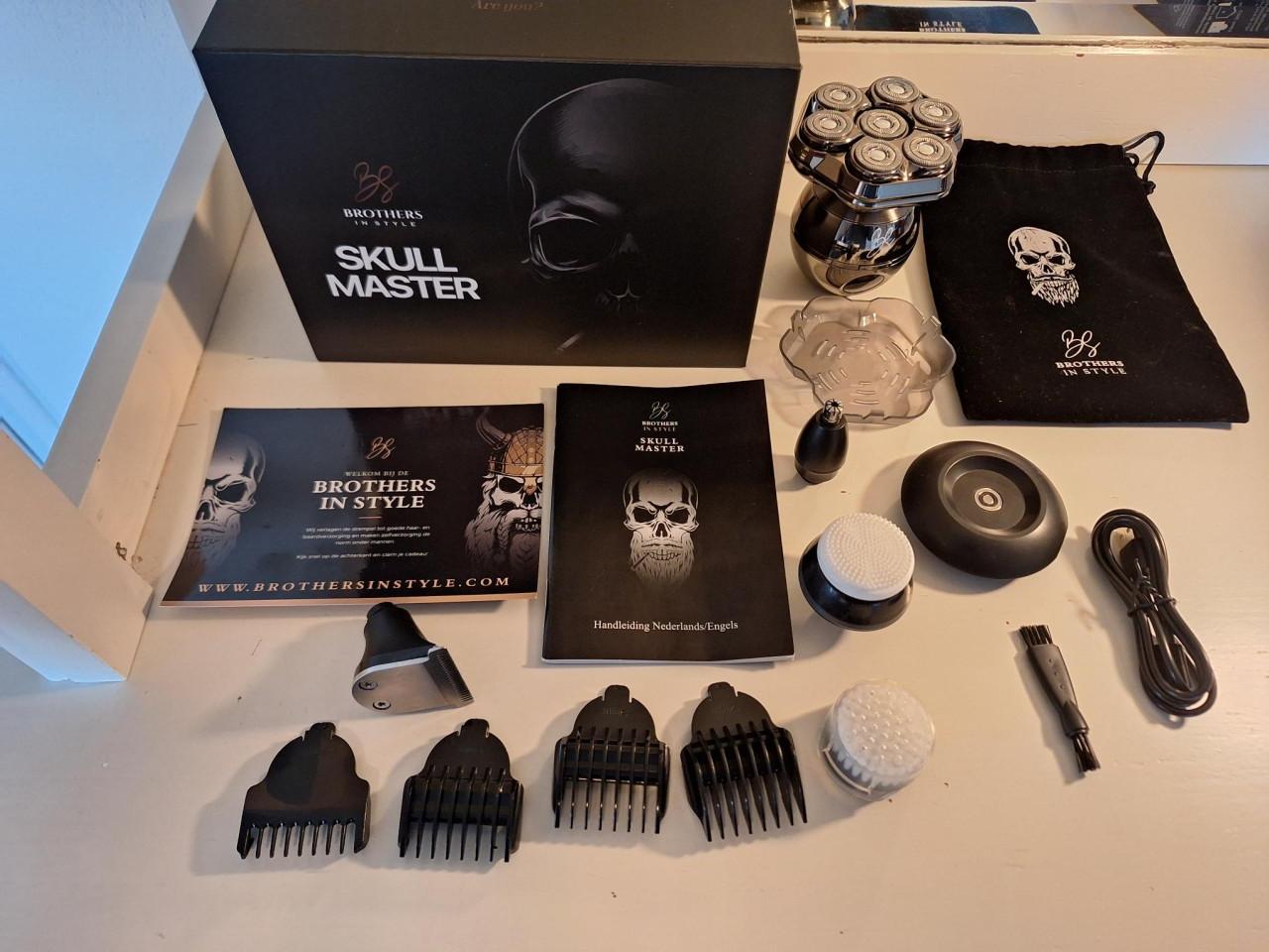 Scheerapparaat voor hoofd z.g.a.n.