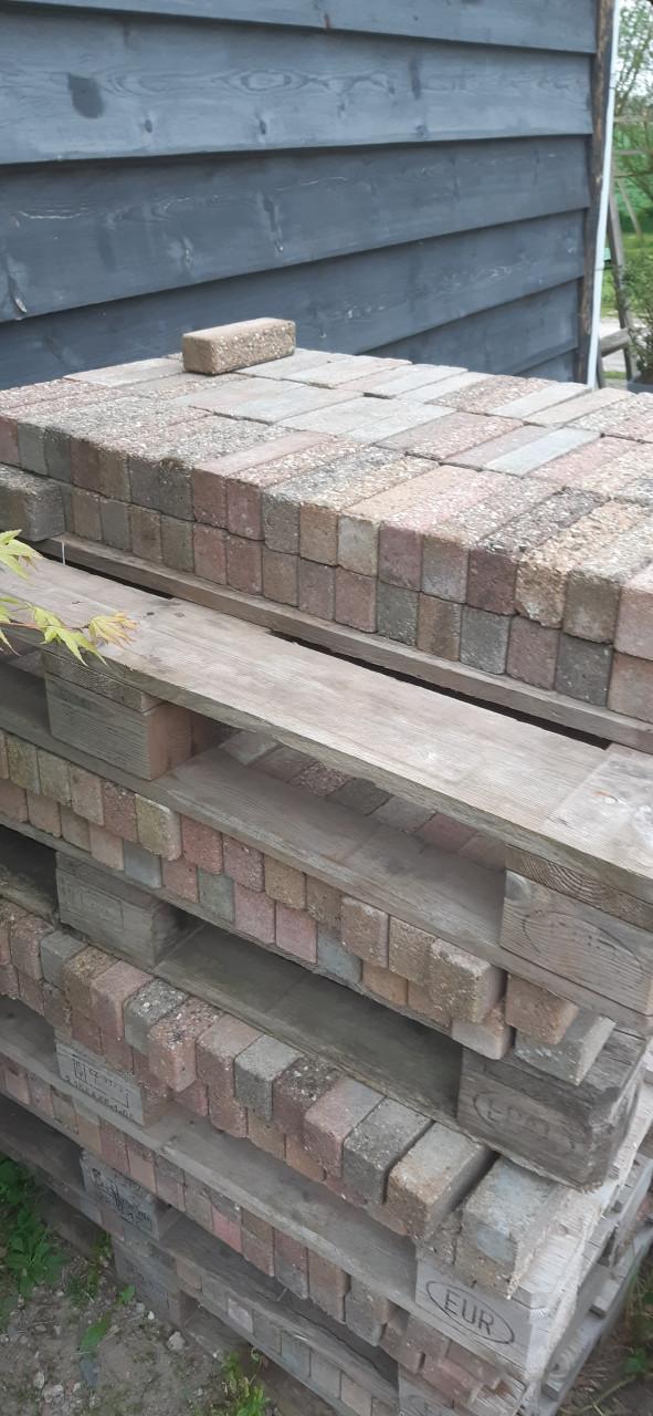 Gekleurde beton klinkers