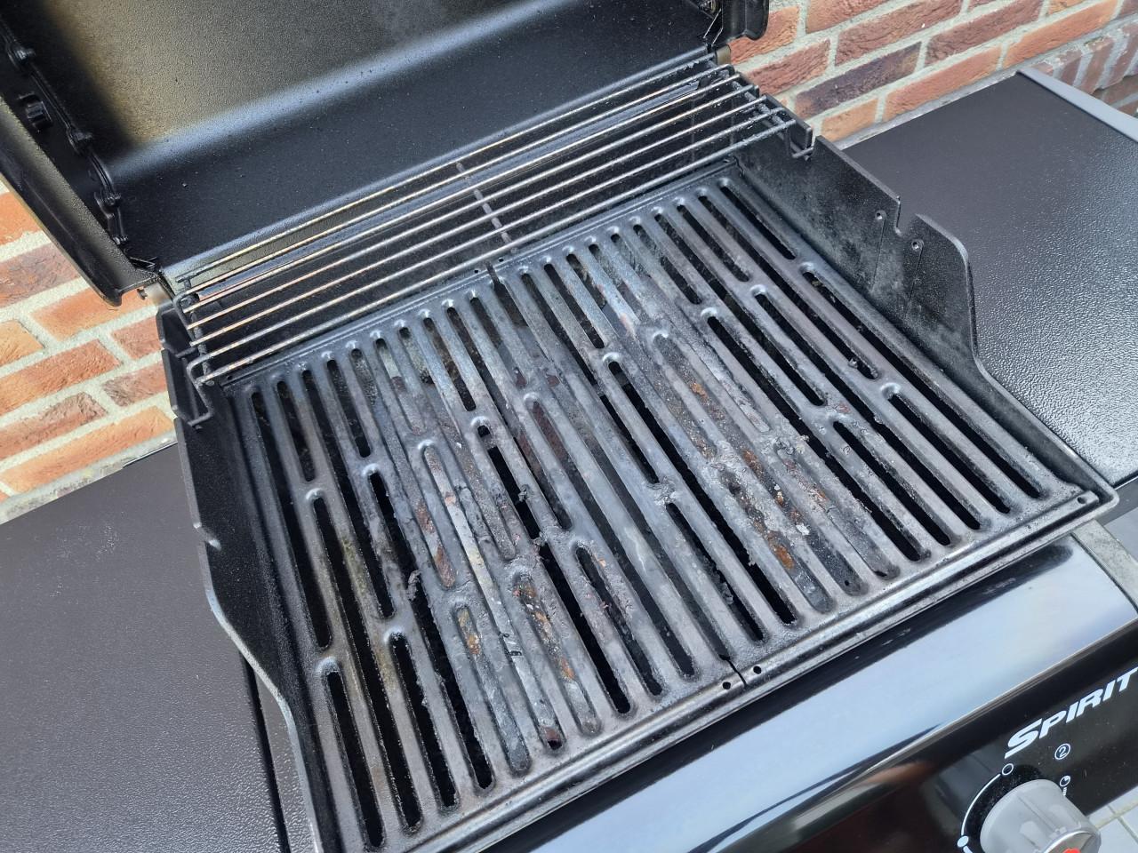 Weber Classic Spririt Classic Gas BBQ