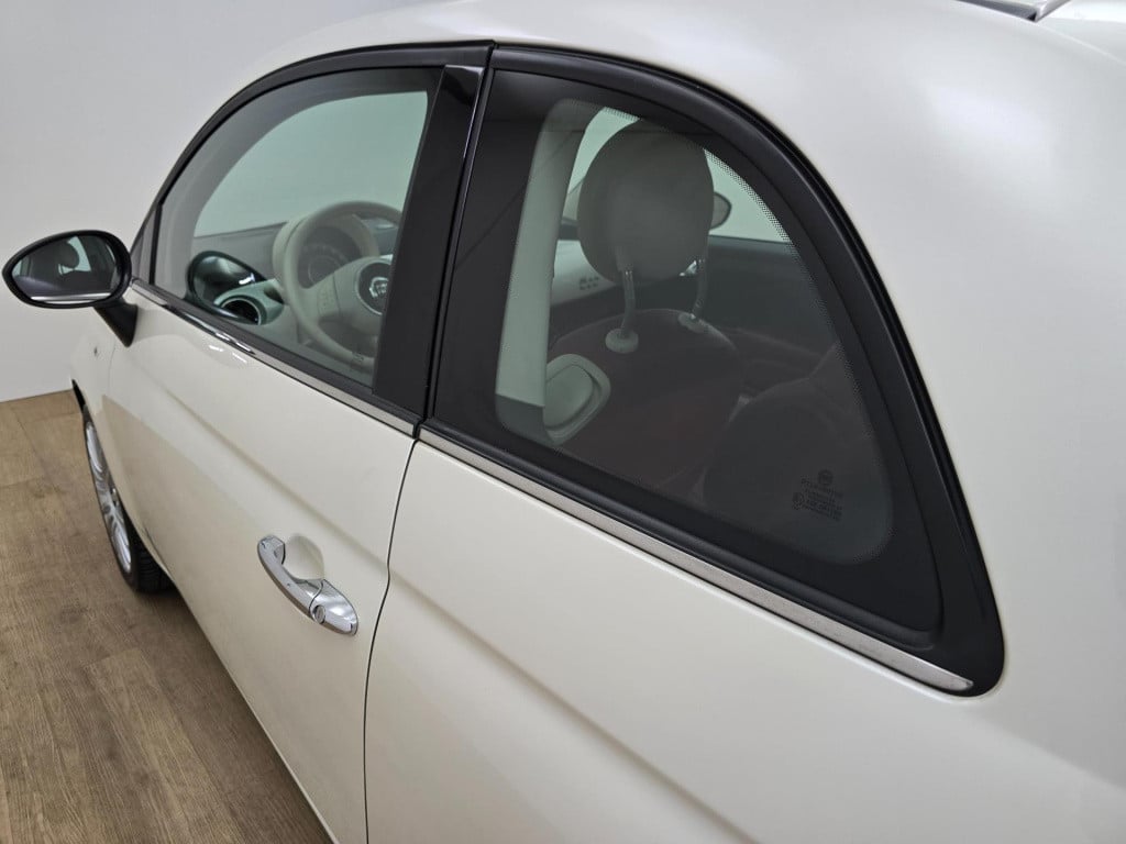 Fiat 500 twinair met panoramadak en unieke parelmoerkleur | tweedehands fia