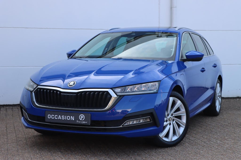 Skoda Octavia combi 1.4 tsi iv style 204pk dsg6