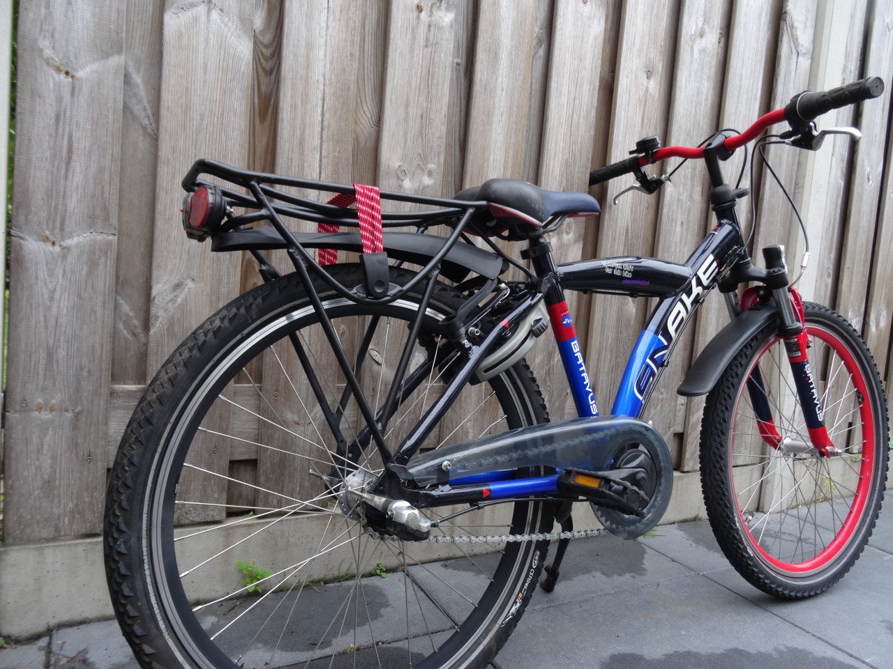 Batavus Snake 24 inch jongensfiets met 3 versnellingen