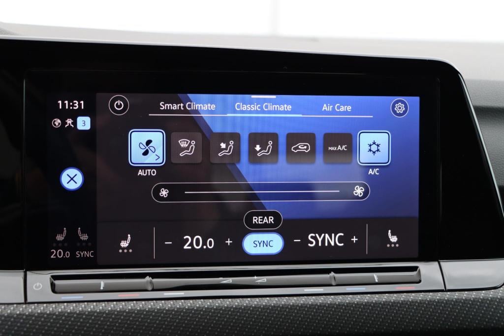 Volkswagen Golf 1.5 etsi r-line | 130pk | dsg7