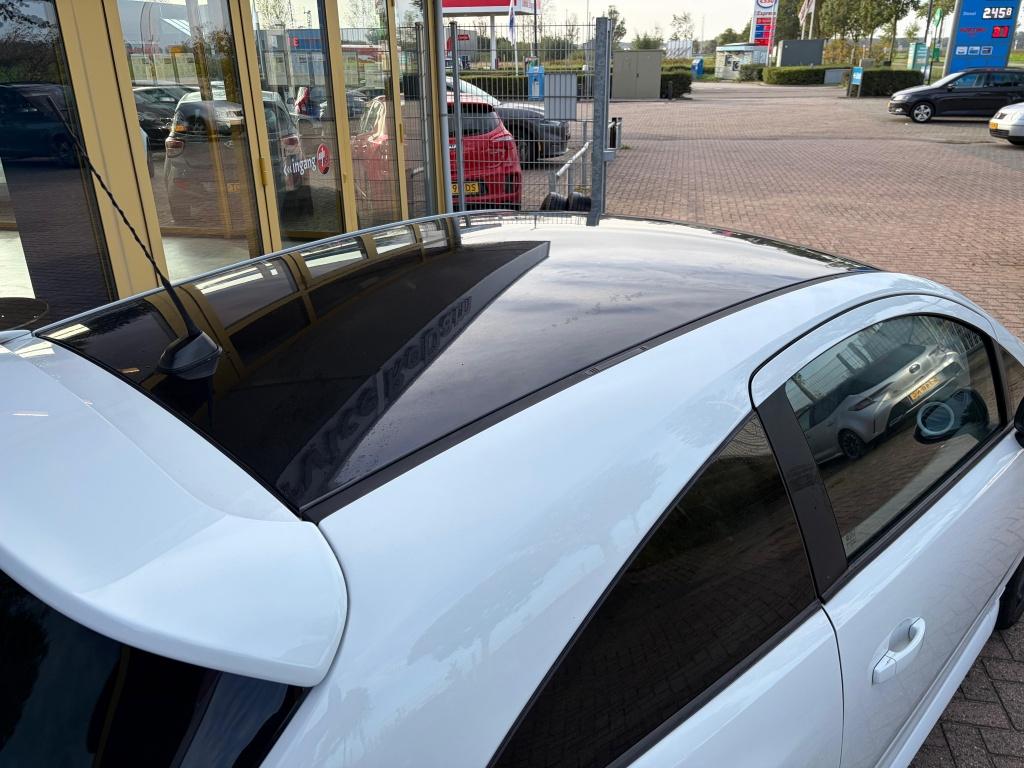 Opel Corsa 1.2-16v color ed.