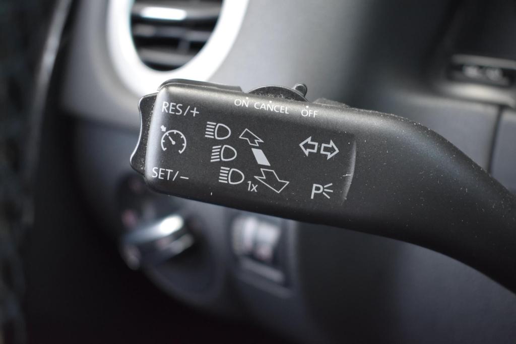 Volkswagen Tiguan 1.4 tsi r-line lm | trekhaak | xenon | led | stoelverwarm