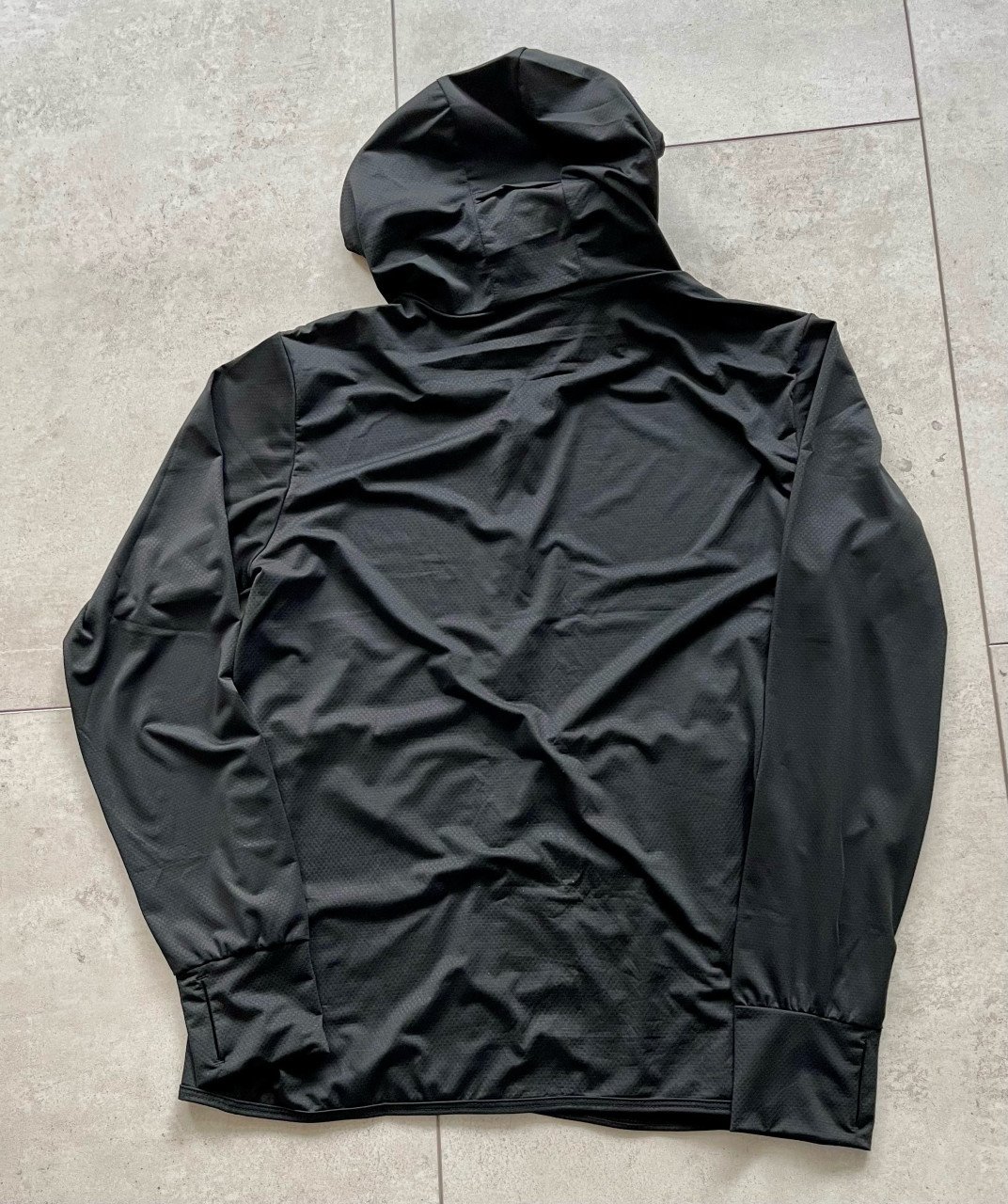Upf zonallergie luchtig vestje met capuchon en klep