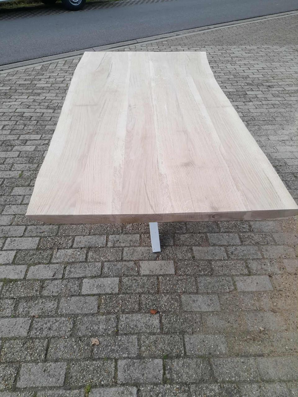 EIKEN BOOMSTAMTAFEL 210X100 MET ONDERSTEL NAAR KEUZE