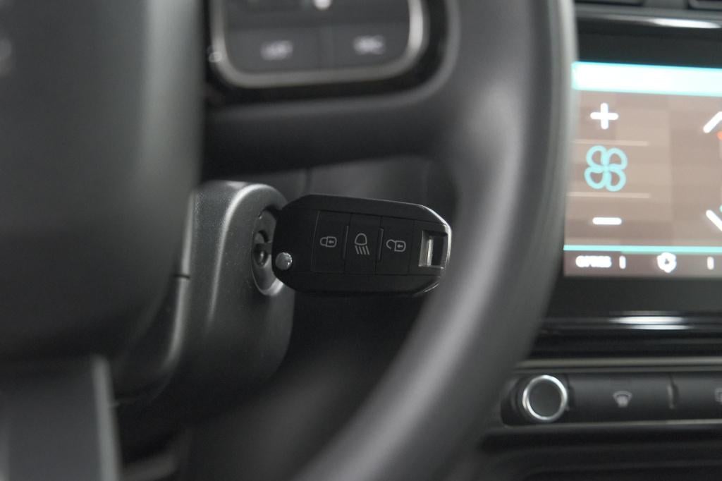 Citroen C3 puretech 82 feel | parkeersensoren | apple carplay | navigatie |