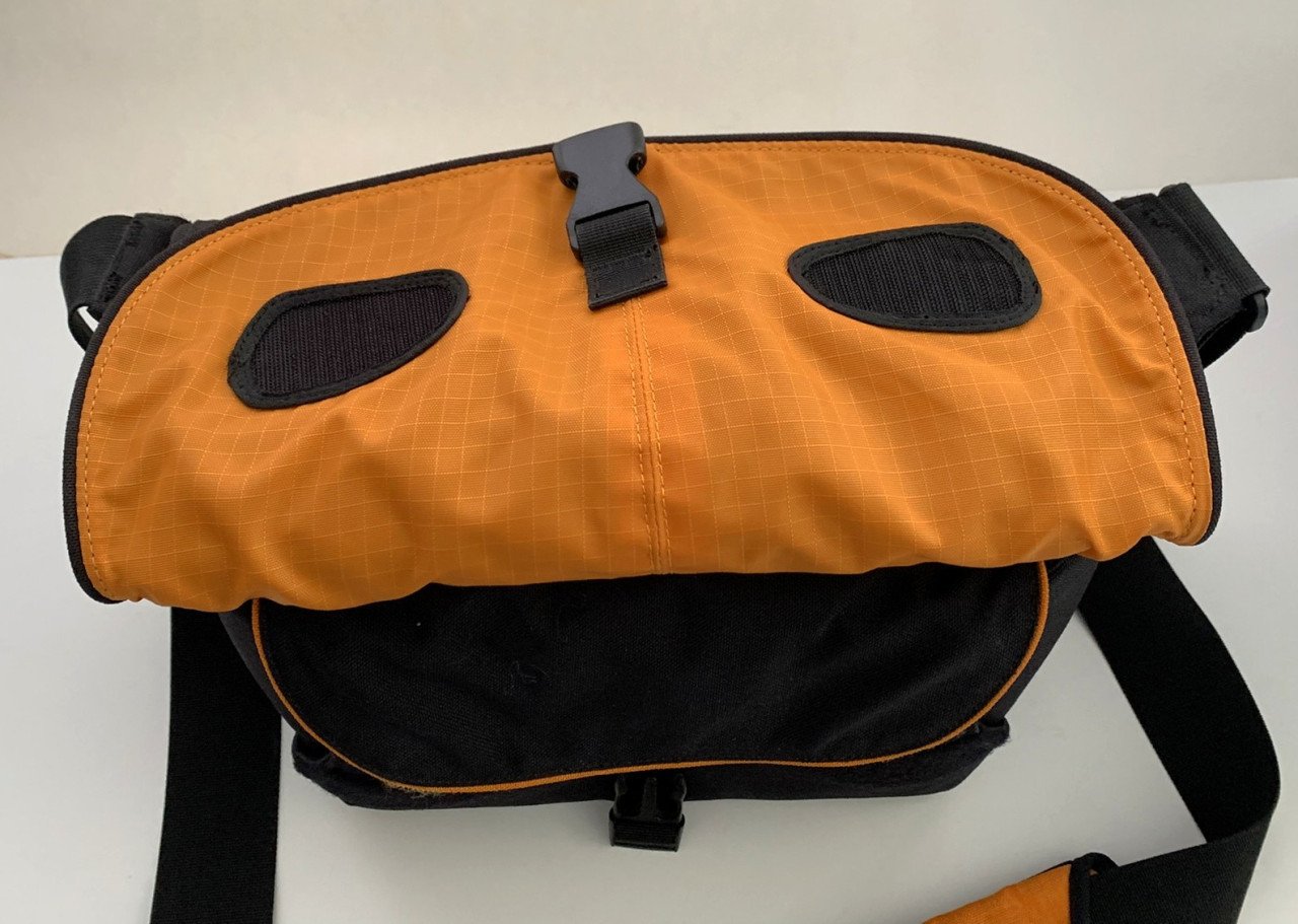 Crumpler Pretty Boy 7500