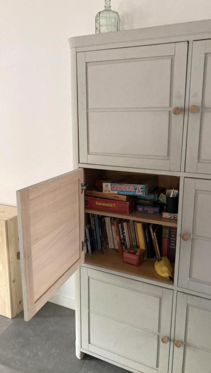 Grote mooie kast GRATIS OPHALEN!