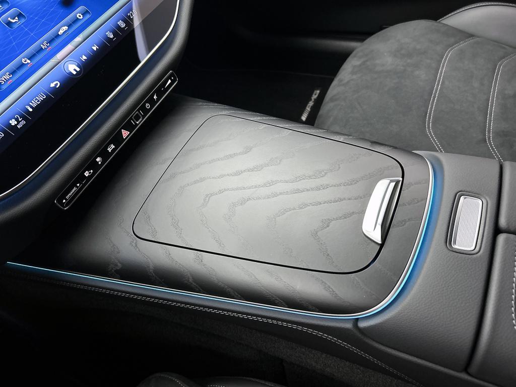 Mercedes-Benz E-Klasse estate 300 e amg plug-in hybride amg line | night pa