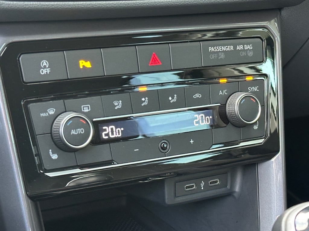 Volkswagen T-cross 1.0 tsi 110pk style | led | navi | carplay | adapt. crui