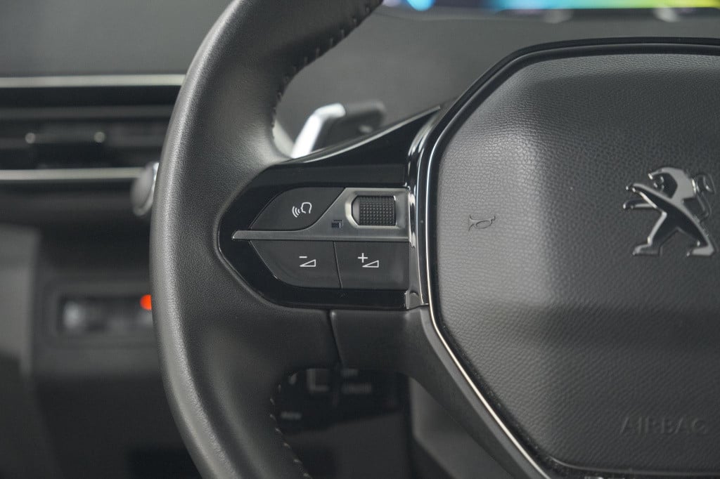 Peugeot 3008 1.6 hybrid 225 allure pack business | camera | navigatie | app