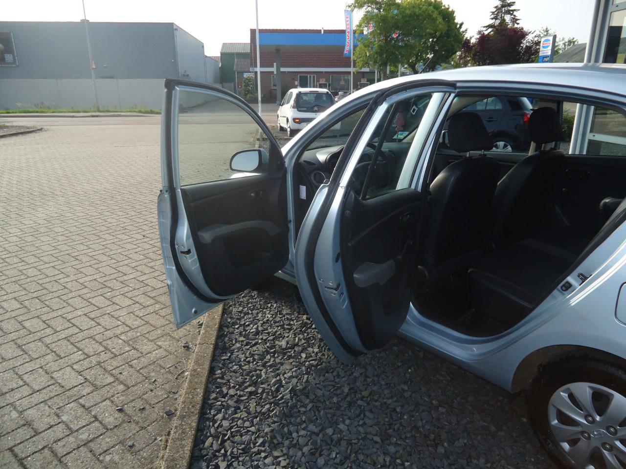 HYUNDAI I10 1.1I 5DRS PURE