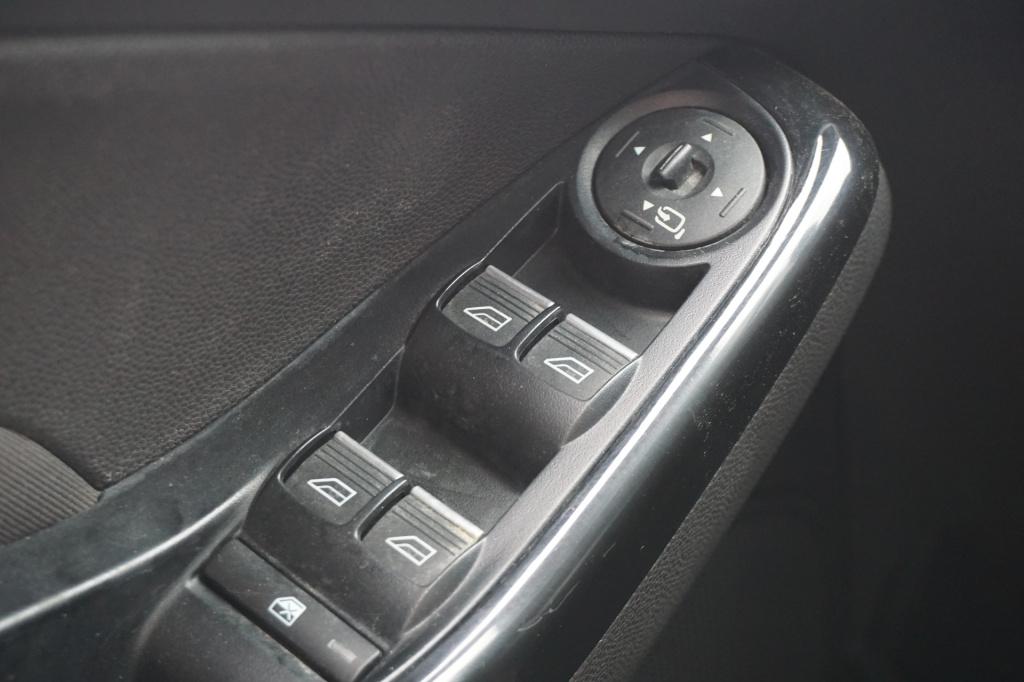 Ford Fiesta 1.0 ecoboost hot hatch airco / navi / cruise / stoelverw. / par