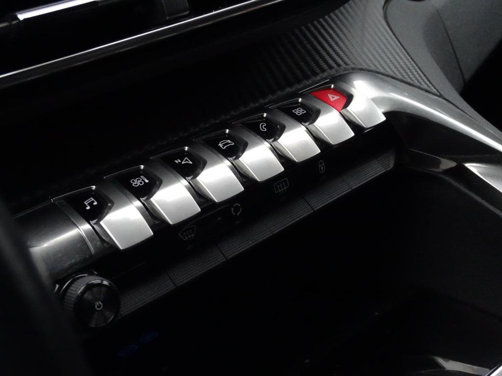 Peugeot 5008 1.2 puretech blue lease executive | 7-persoons