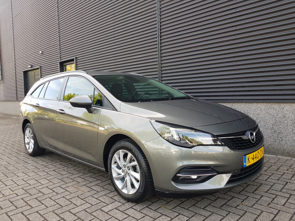 Opel Astra sports tourer edition 1.2
