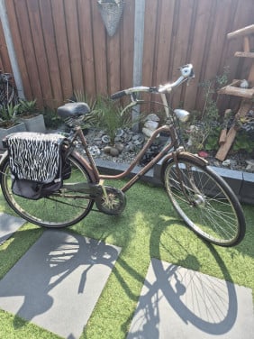Te koop fiets 50euro.