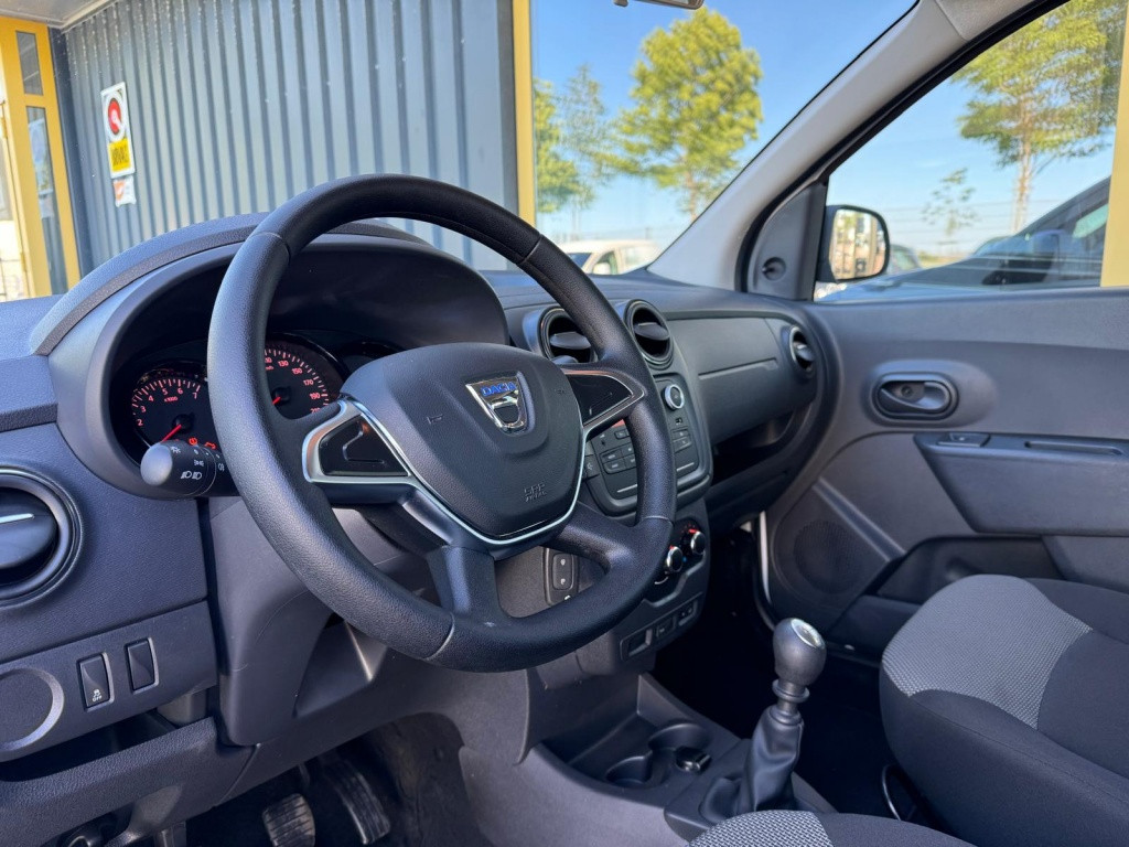 Dacia Lodgy 1.3 tce essent 7p.