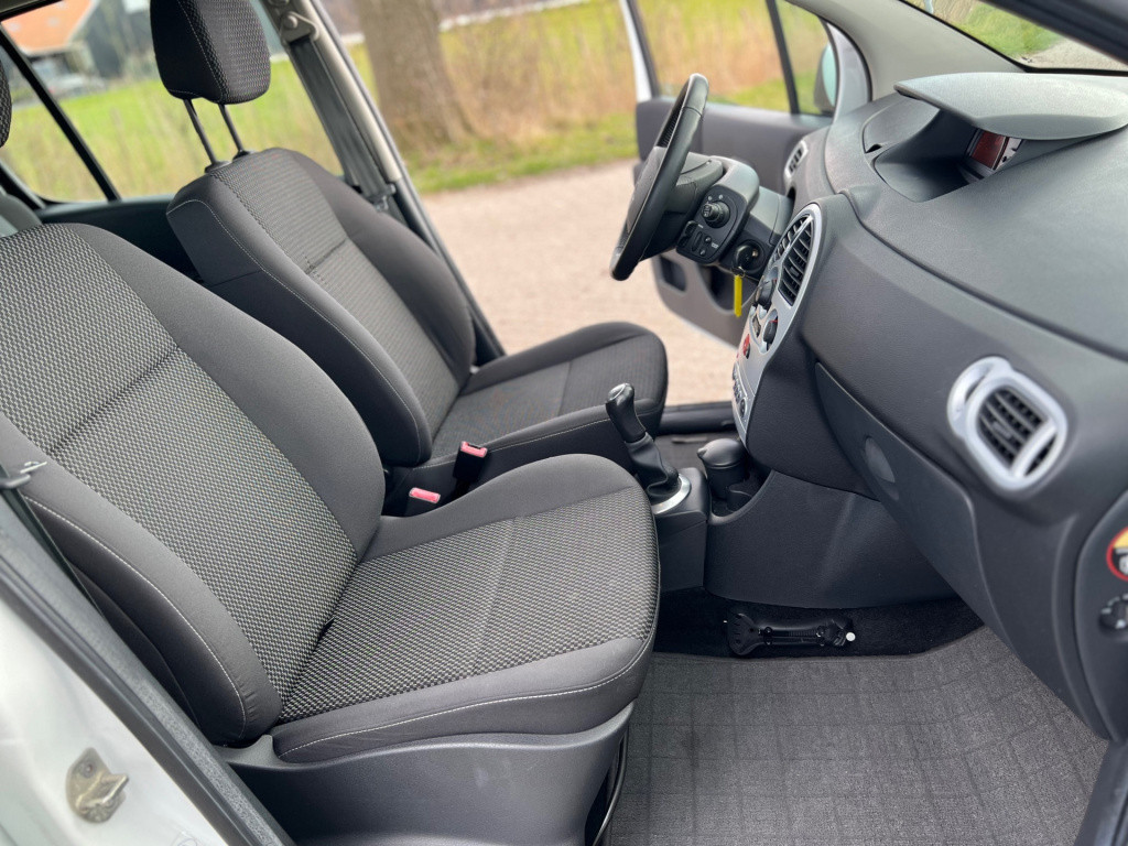 Renault Modus 1.2-16v dynamique // 28.000 km! // new