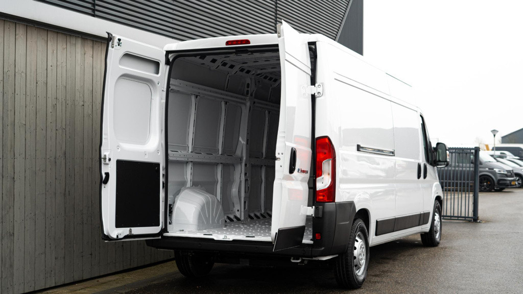 Citroen ë-jumper 435 l3h2 club 75 kwh