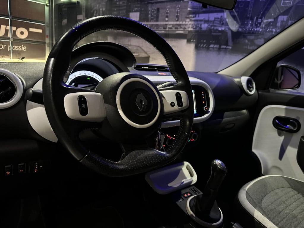 Renault Twingo 1.0 sce série signature viva *r-link*navi*camera*cruise*trek