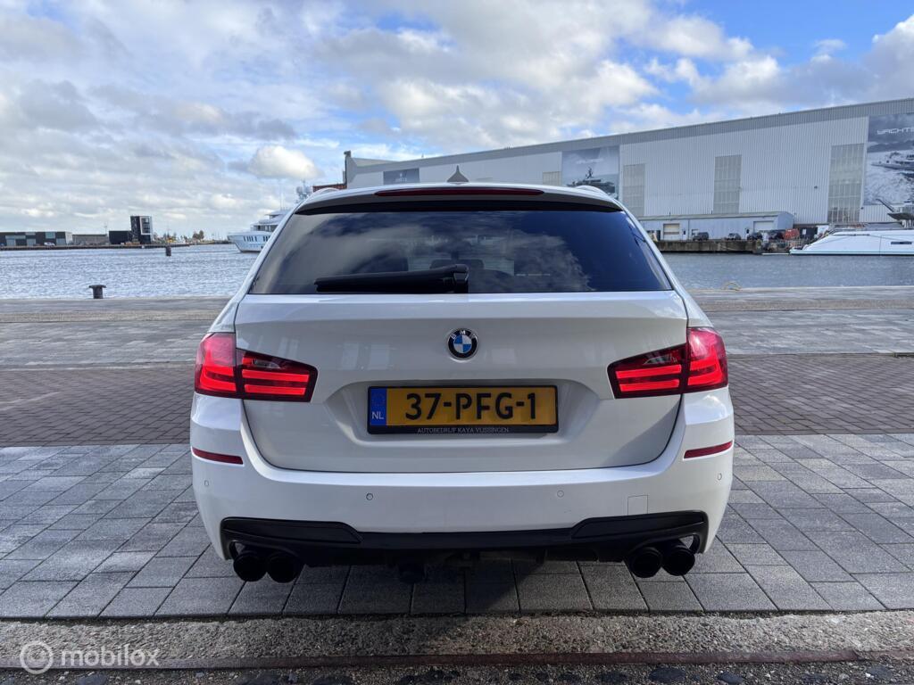BMW 5 Serie, Touring 528i M-Pakket Led Panorama km344.763 Nap BJ2011