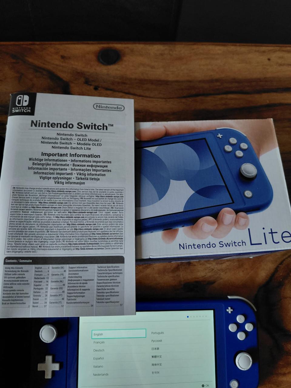 Nitendo switch lite