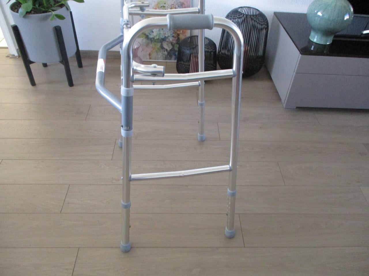 Nieuw opvouwbaar looprek de Luxe in hoogte instelbaar van Comfort & More