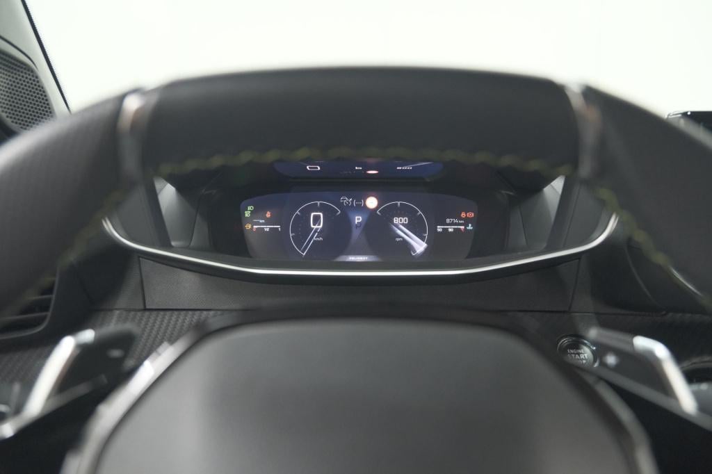 Peugeot 2008 puretech 130 eat8 gt | 360 camera | stoelmassage | adaptieve c