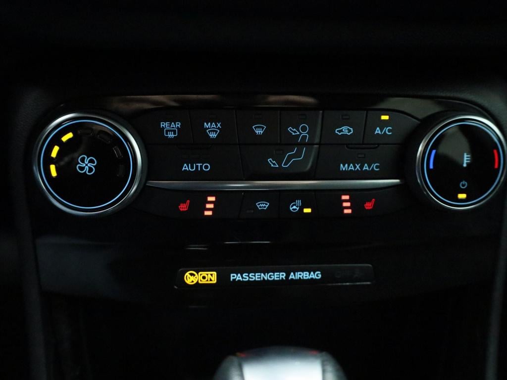 Ford Puma 1.0 ecoboost hybrid titanium | automaat | lmv | trekhaak | naviga