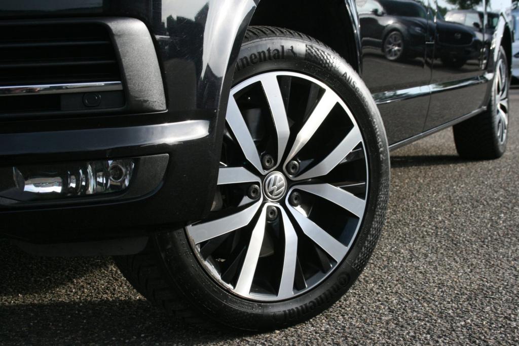 Volkswagen Transporter 2.0 tdi l2h1 dc highline / 6 persoons