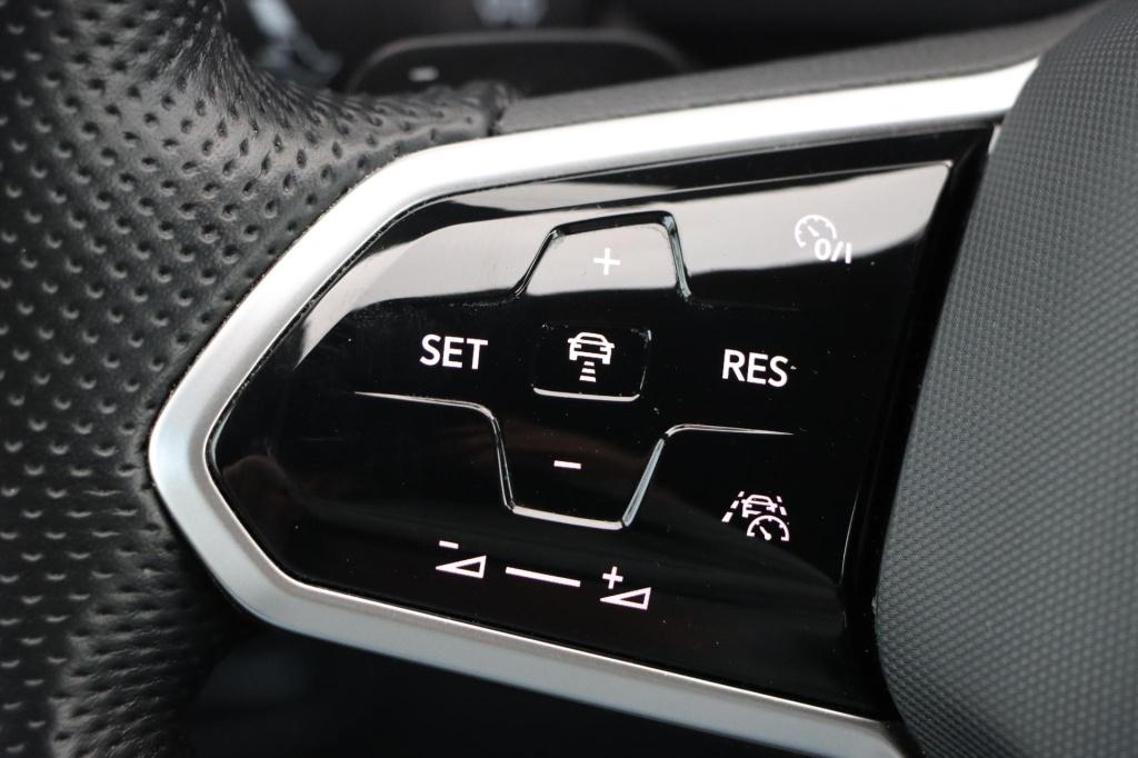 Volkswagen Tiguan 1.5 tsi r-line business+ 150pk dsg7