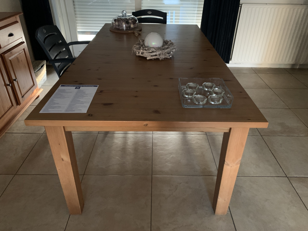 Eetkamertafel